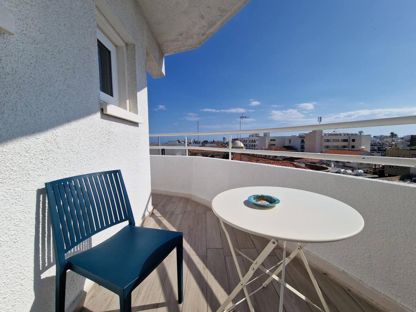 Kitieos Central Apts 100M From Finikoudes Beach Larnaka Exterior foto